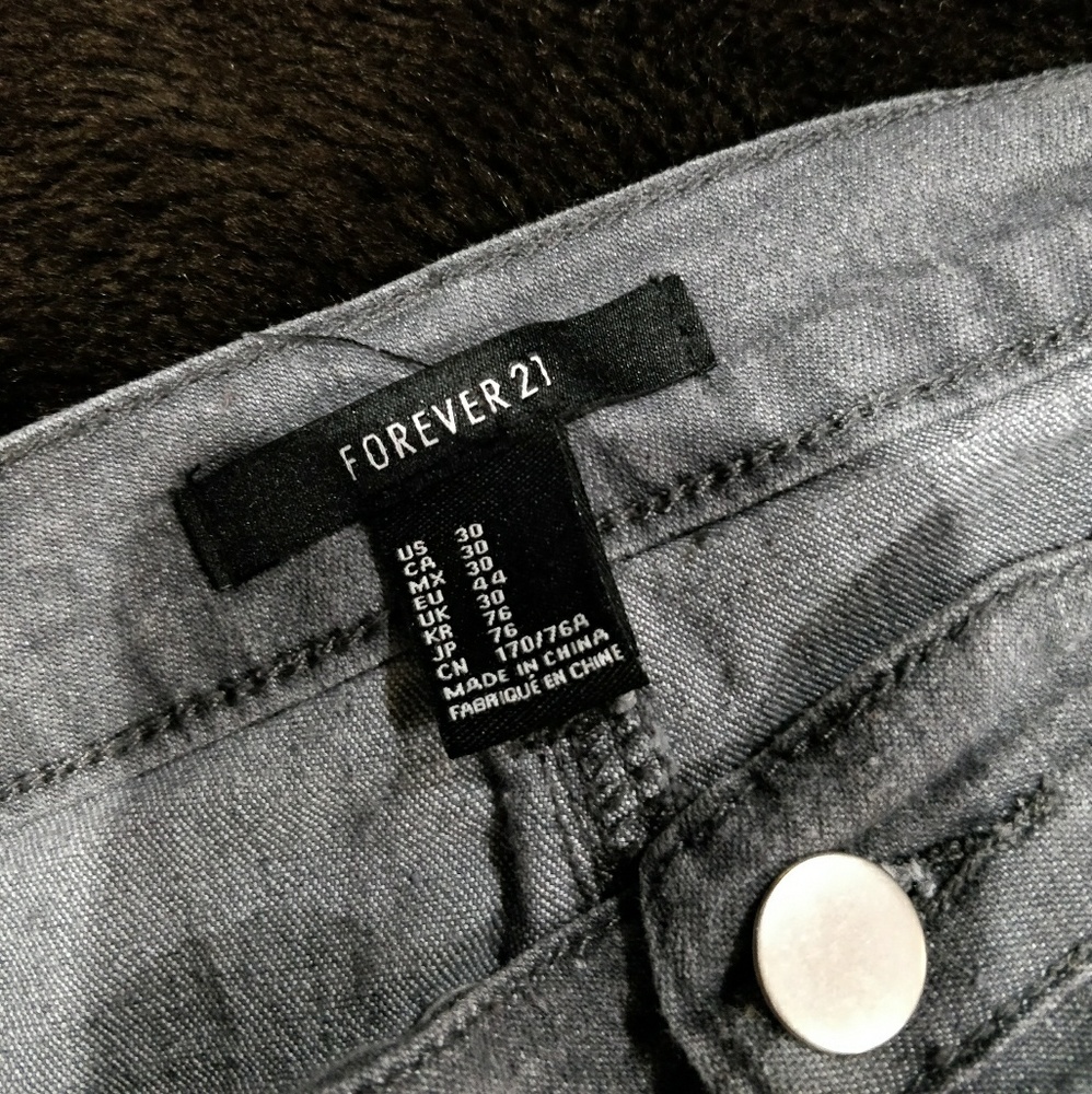 Forever 21 jeans - Picture 2 of 8